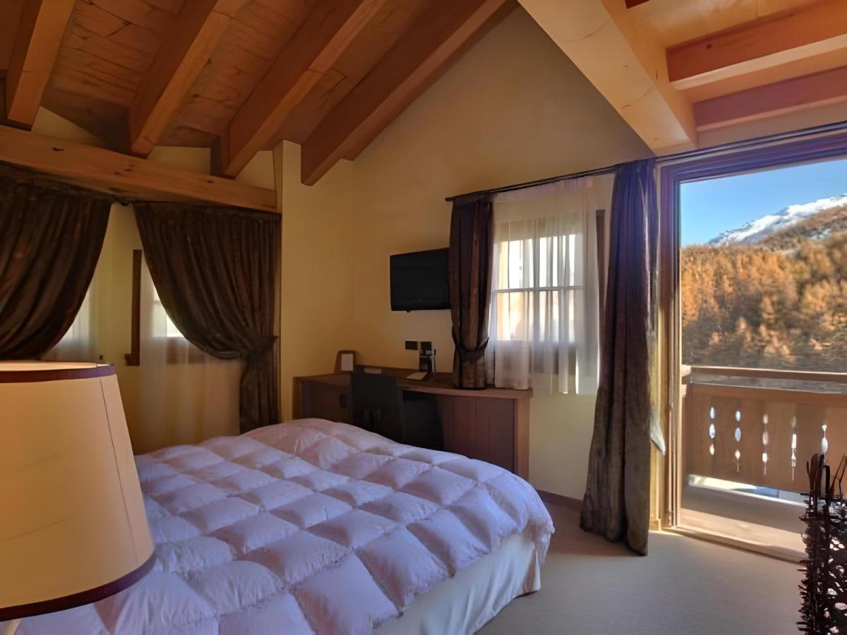 Hotel Bait De Angial Livigno Exterior foto