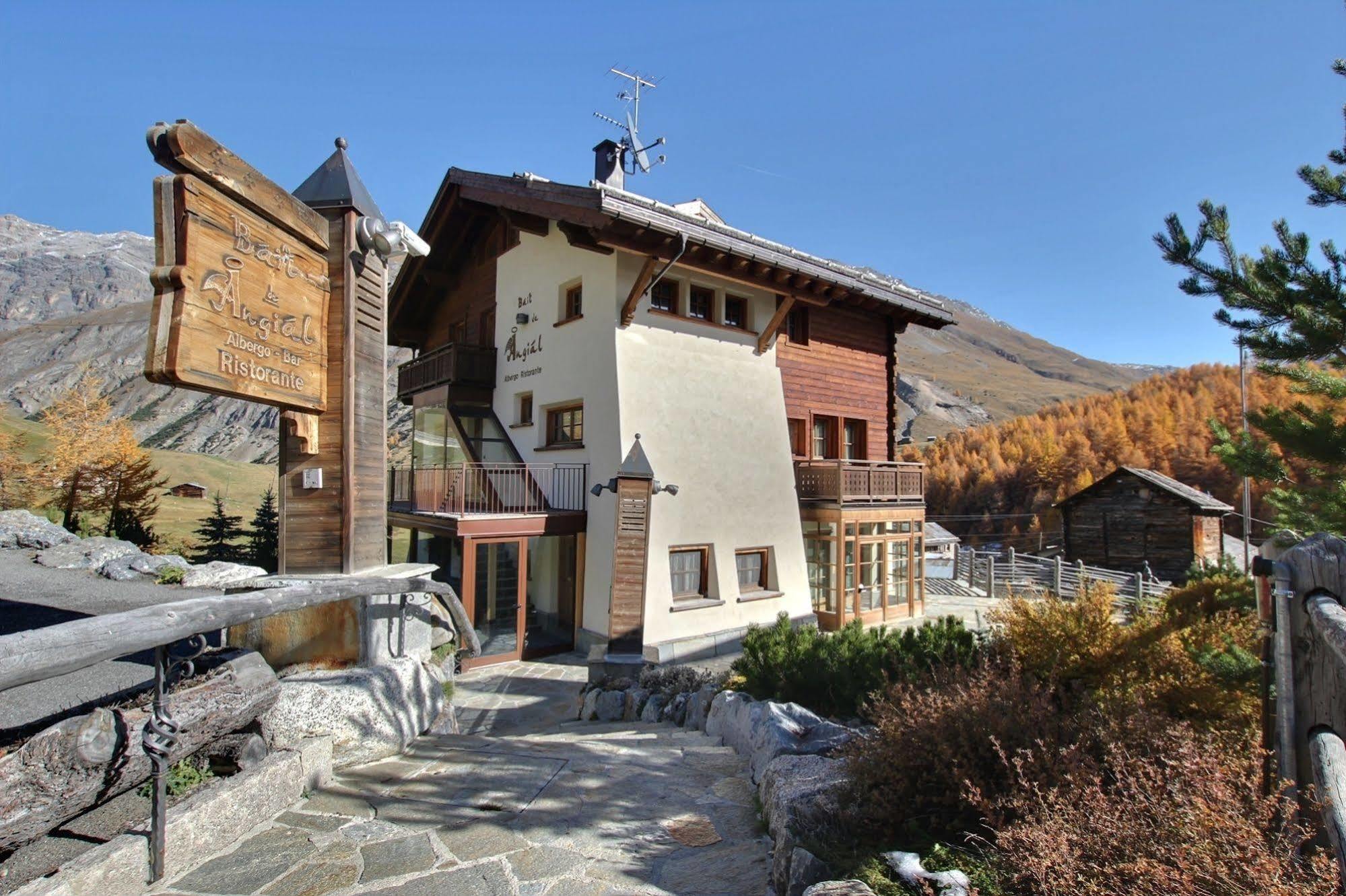 Hotel Bait De Angial Livigno Exterior foto